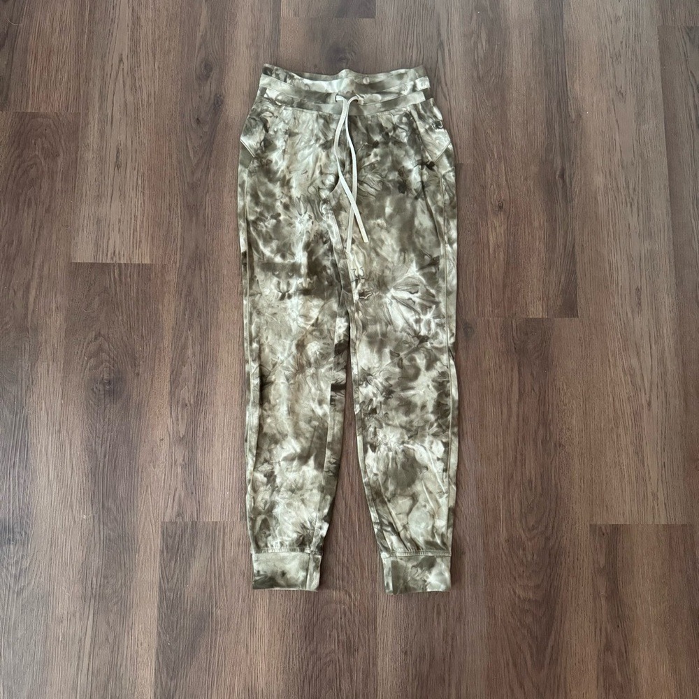 Lululemon Align Jogger Pants Women's‎ Tie Dye Athleisure Size XS